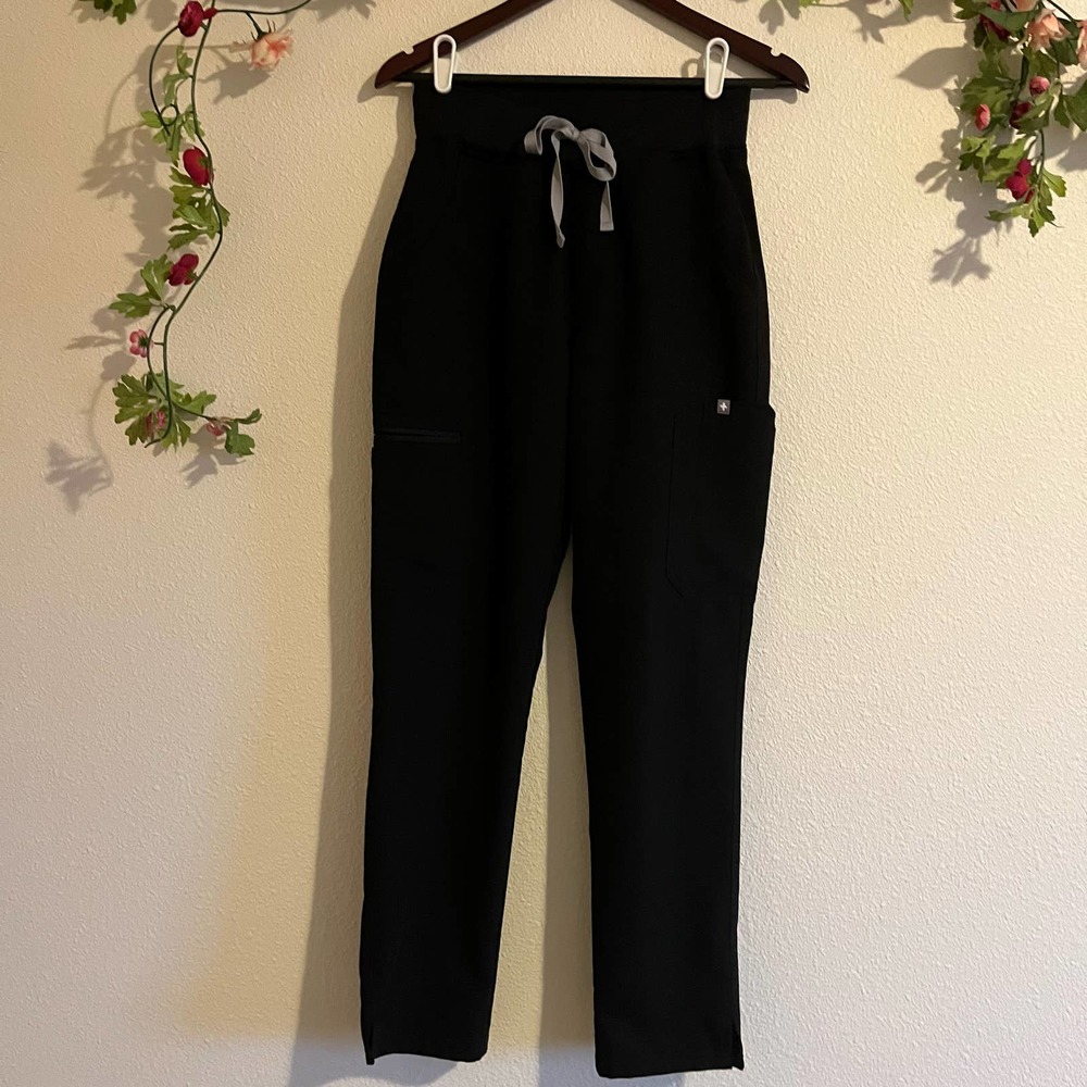 Black FIGS Kade cargo pants size small tall - Picture 4 of 9